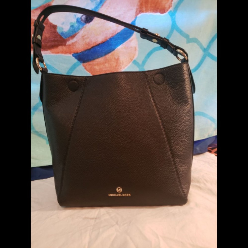Michael Kors Medium Lucy Hobo Bag